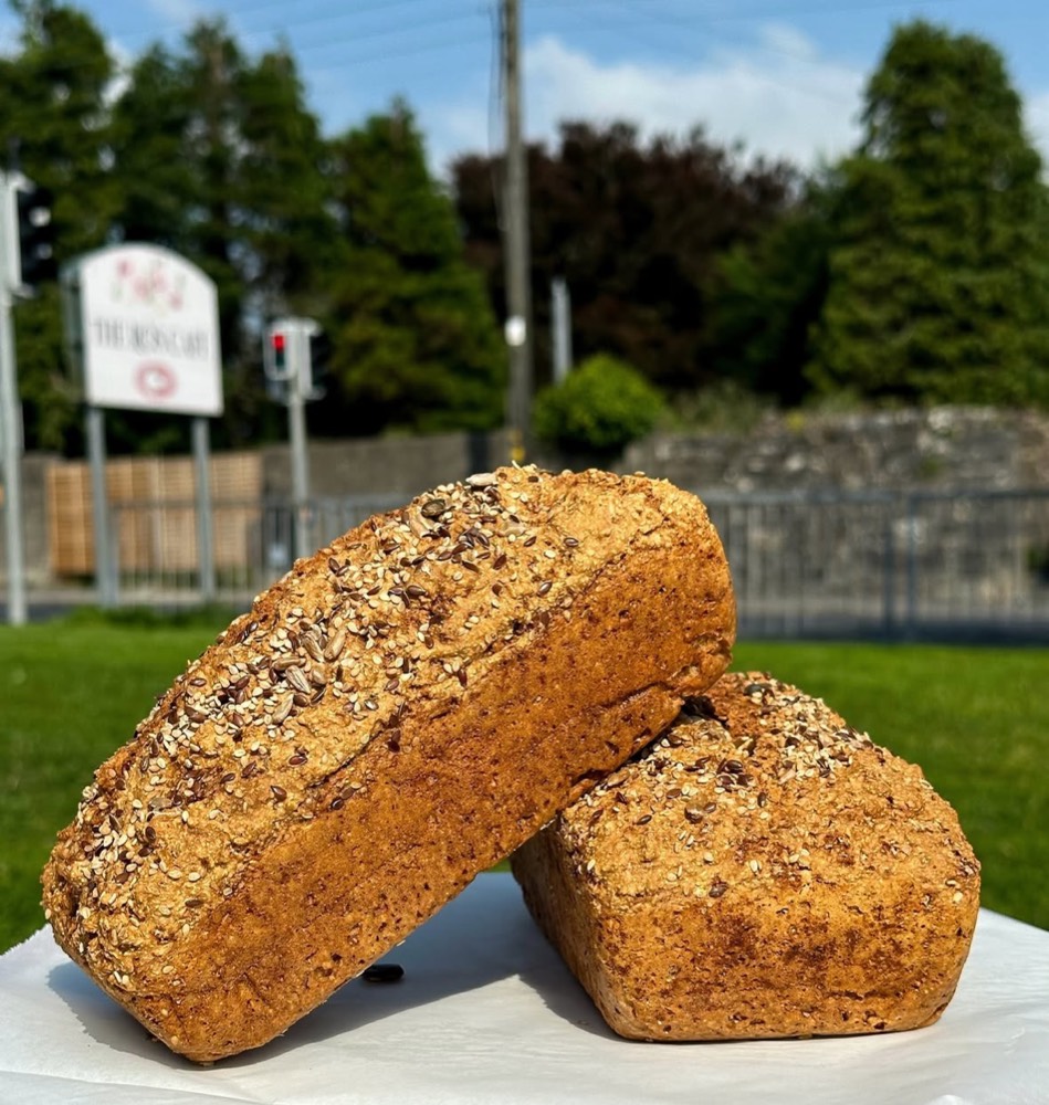 The Rós Café exterior signage and fresh soda bread, Ennis Road, Newmarket on Fergus, Co. Clare