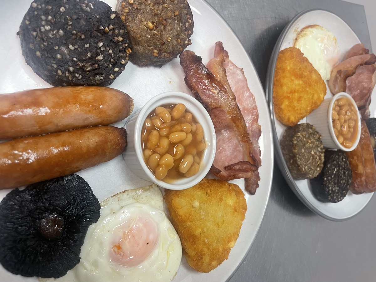 Outside catering platters by The Rós Café across Co. Clare